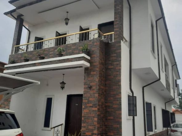 6 BEDROOMS FULLY DETACHED DUPLEX WITH BQ