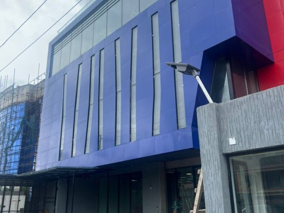 Newly built 5 Bedroom fully detached duplex with one room BQ